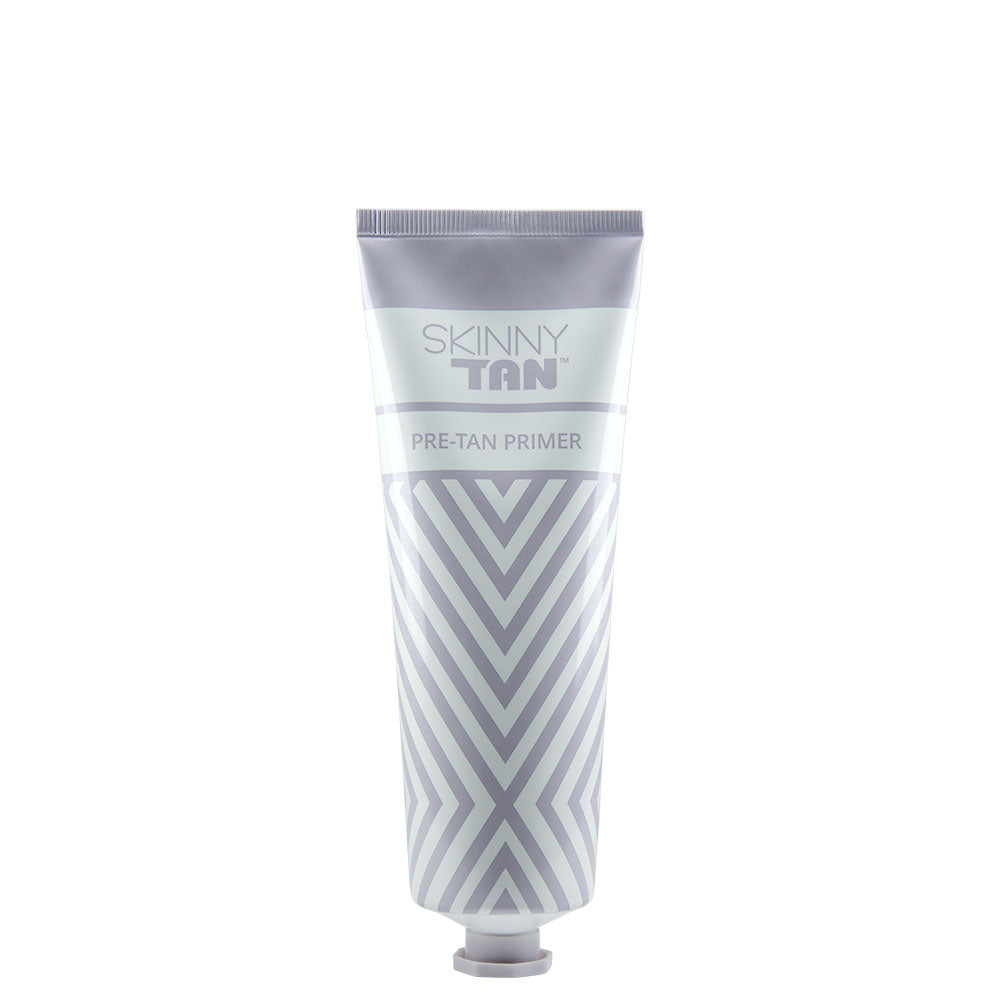 Skinny Tan's tanning primer in 125ml size. A pre-tanning lotion that exfoliates and gets rid of dead skin cells for a streak-free tan.