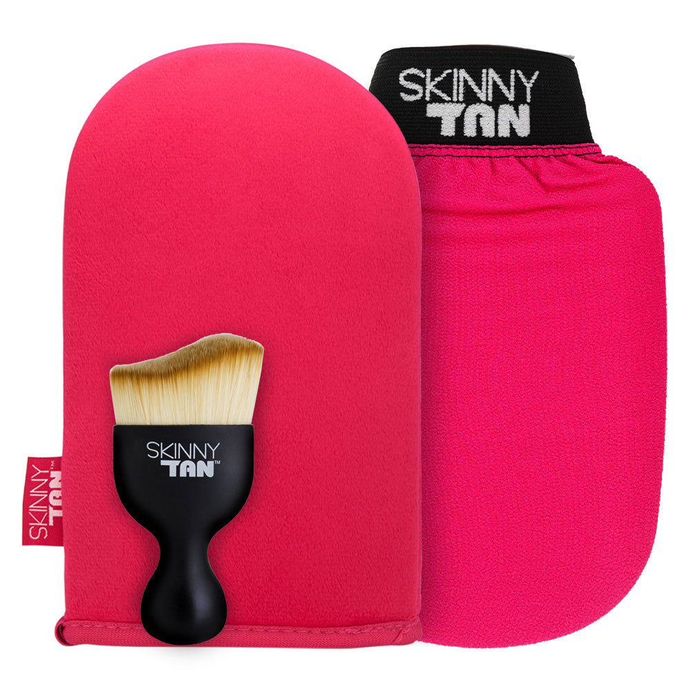 The complete tan application set by Skinny Tan. Featuring a miracle tanning brush, pink & velvet tan application mitt and orange exfoliation mitt.